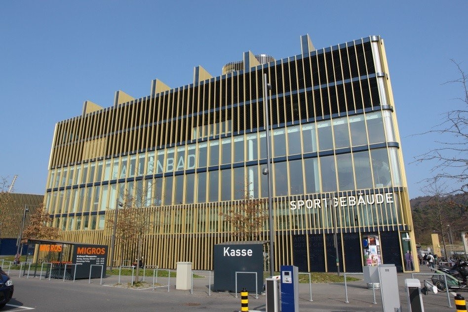 133m² commercial