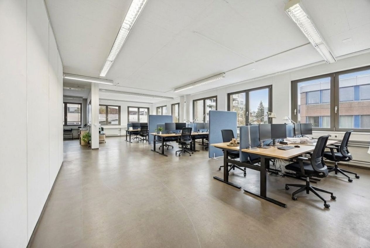 269m² commercial