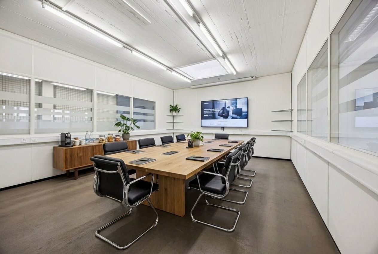 269m² commercial