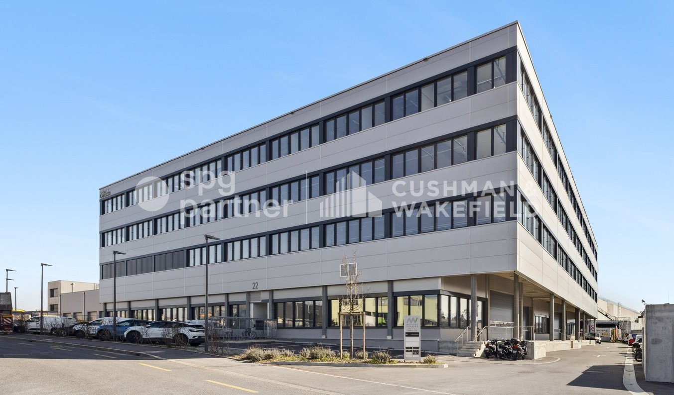 3200m² commerciale