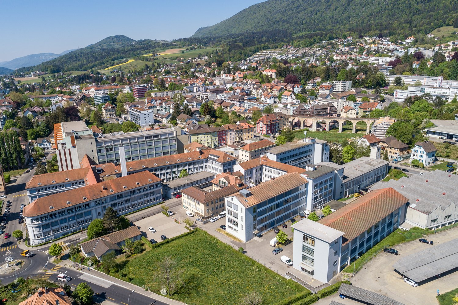 106m² office