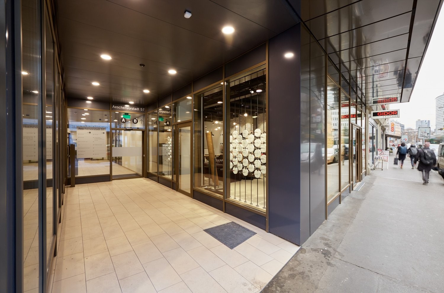 71m² office