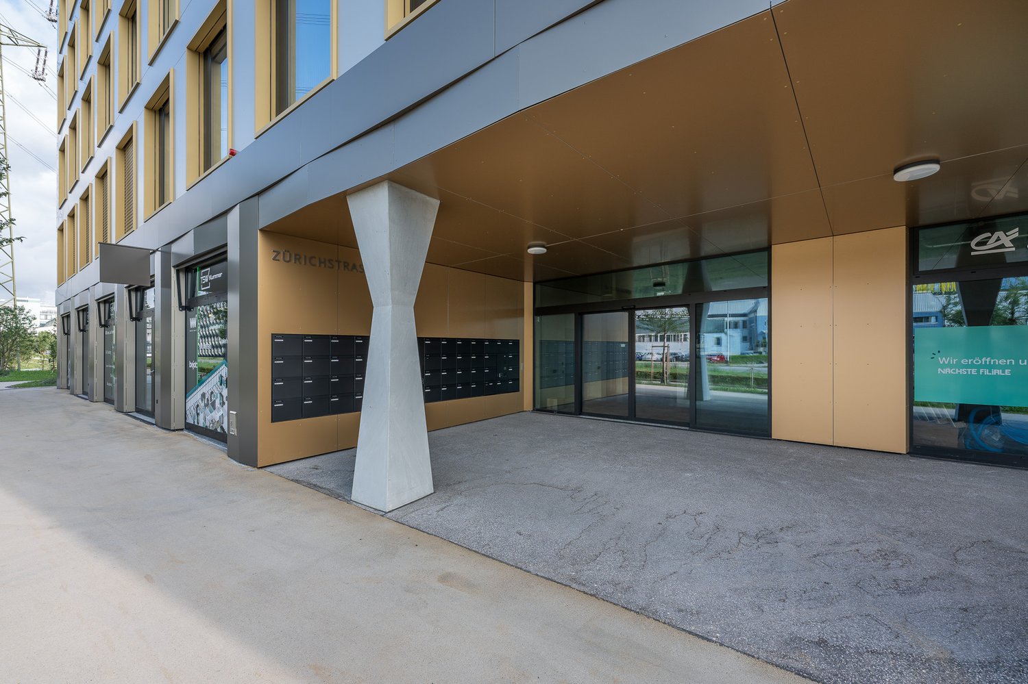 97m² office