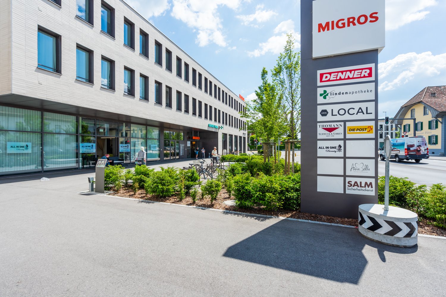 negozio di 85m²