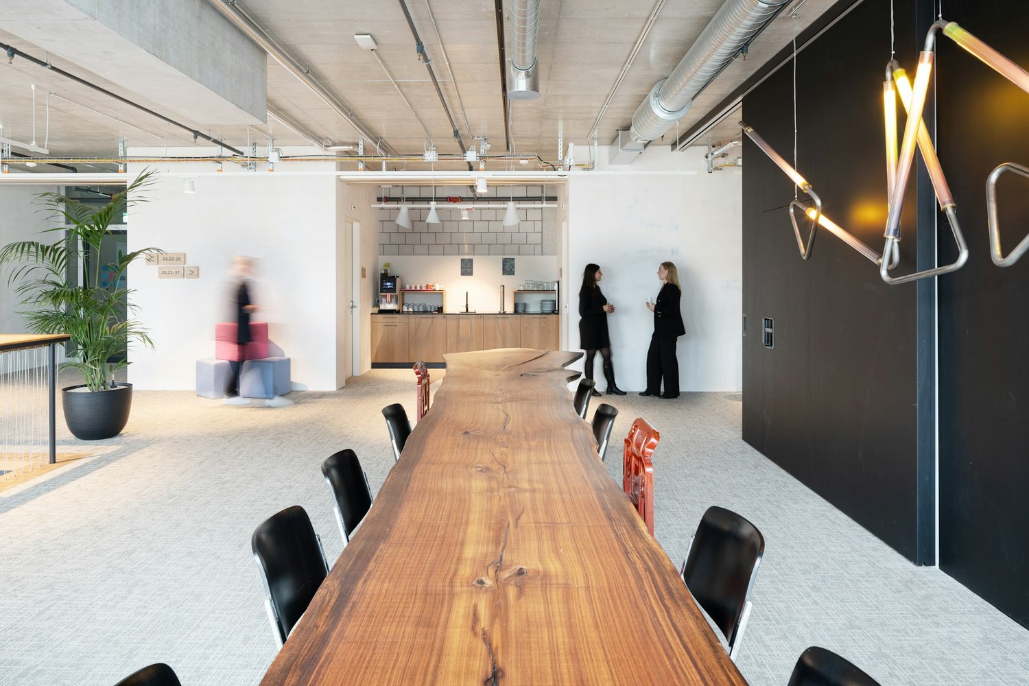 245m² ufficio