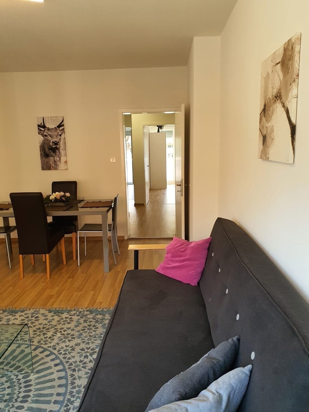 2 ½ Zimmer möblierte Wohnung