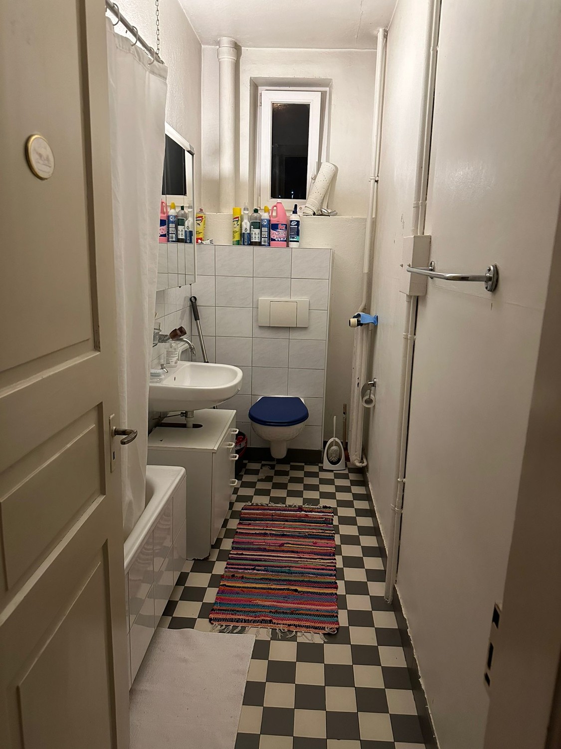 Chambre dans un appartement partagé
