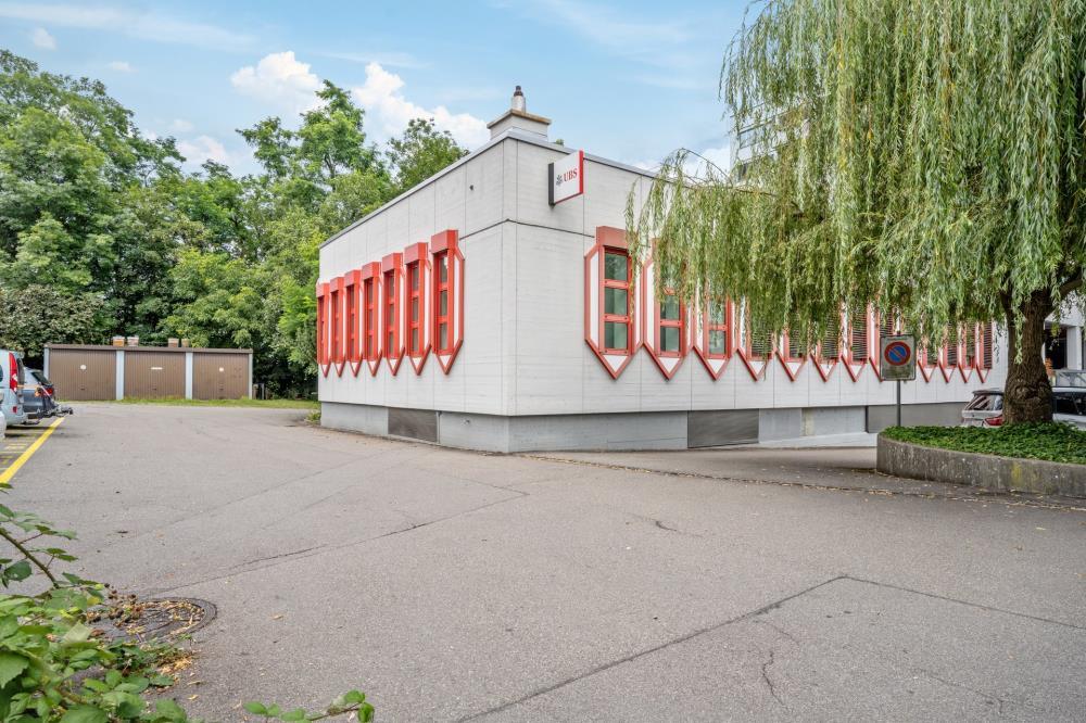 430m² commercial