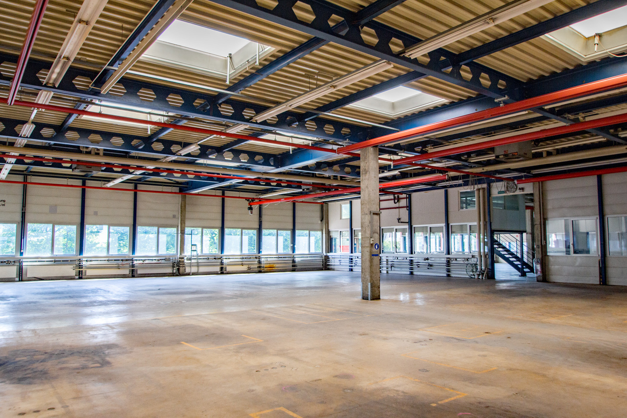 635m² commerciale