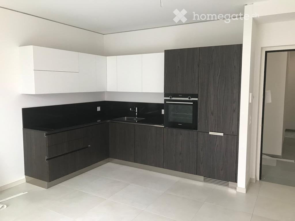5 rooms apartment