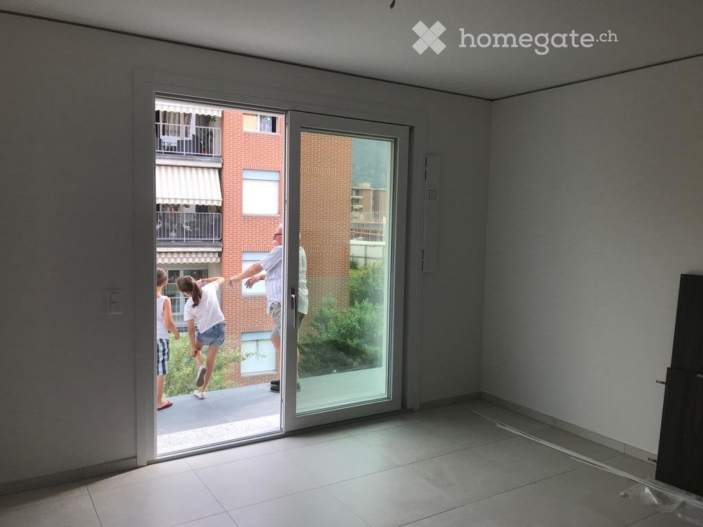 5 rooms apartment