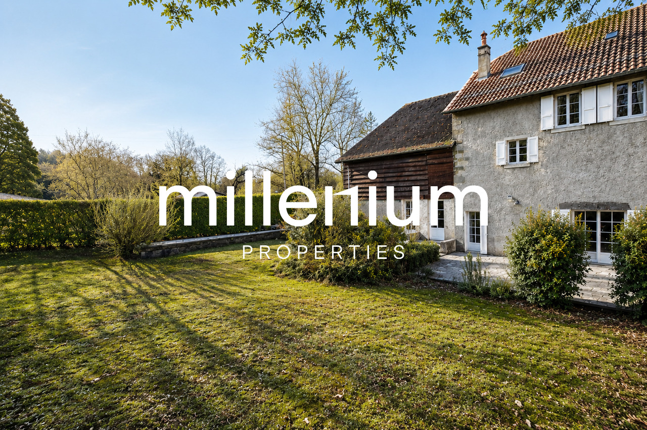 10-Zimmer-Einfamilienhaus
