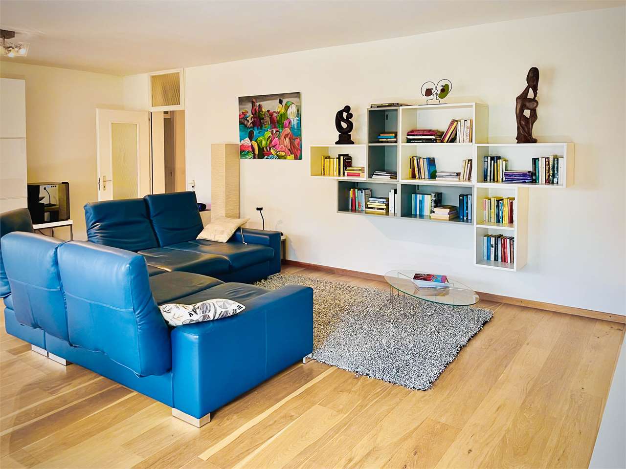 Möblierte 4 ½ Zimmer Wohnung