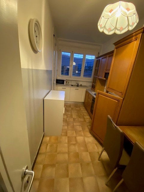 1 room single room
