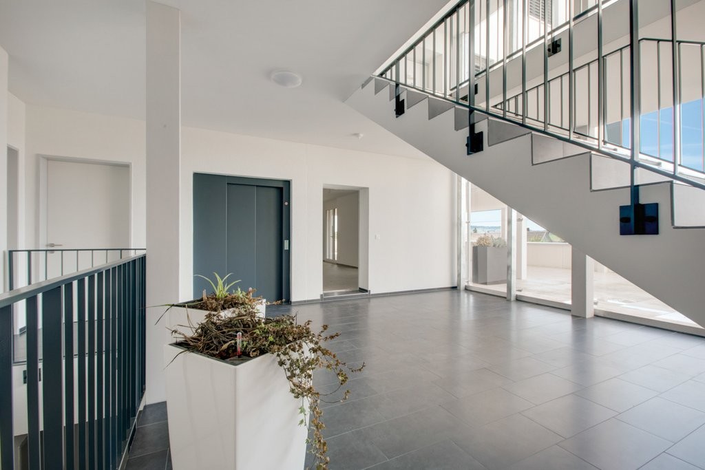 40m² commercial