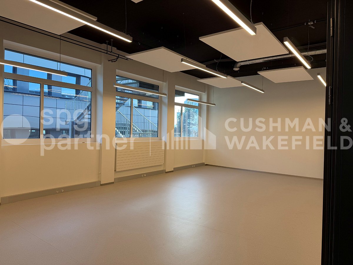 1280m² commercial