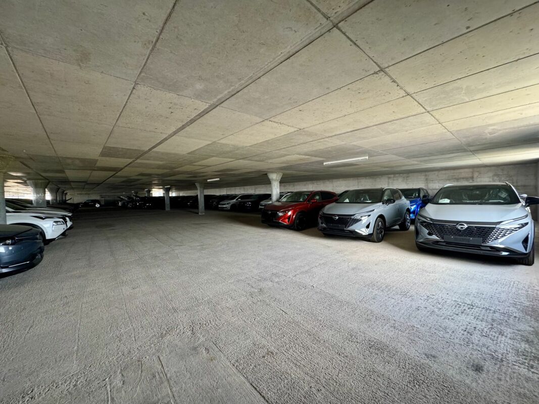 3385m² commercial
