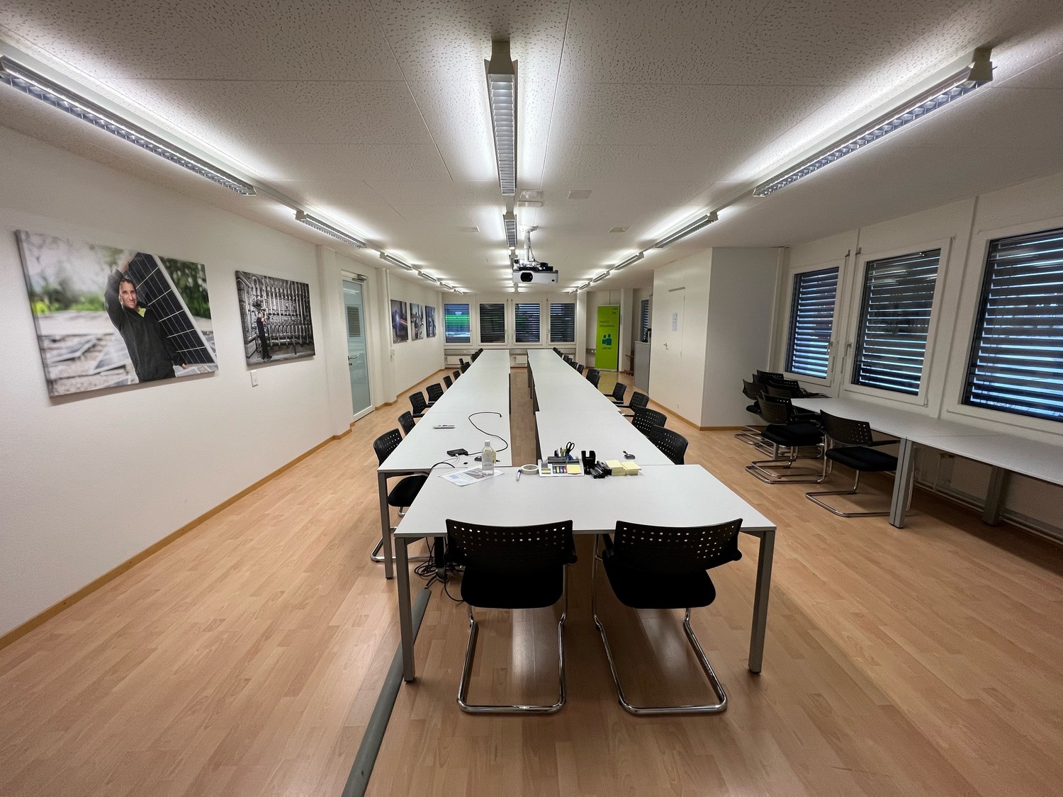 110m² office