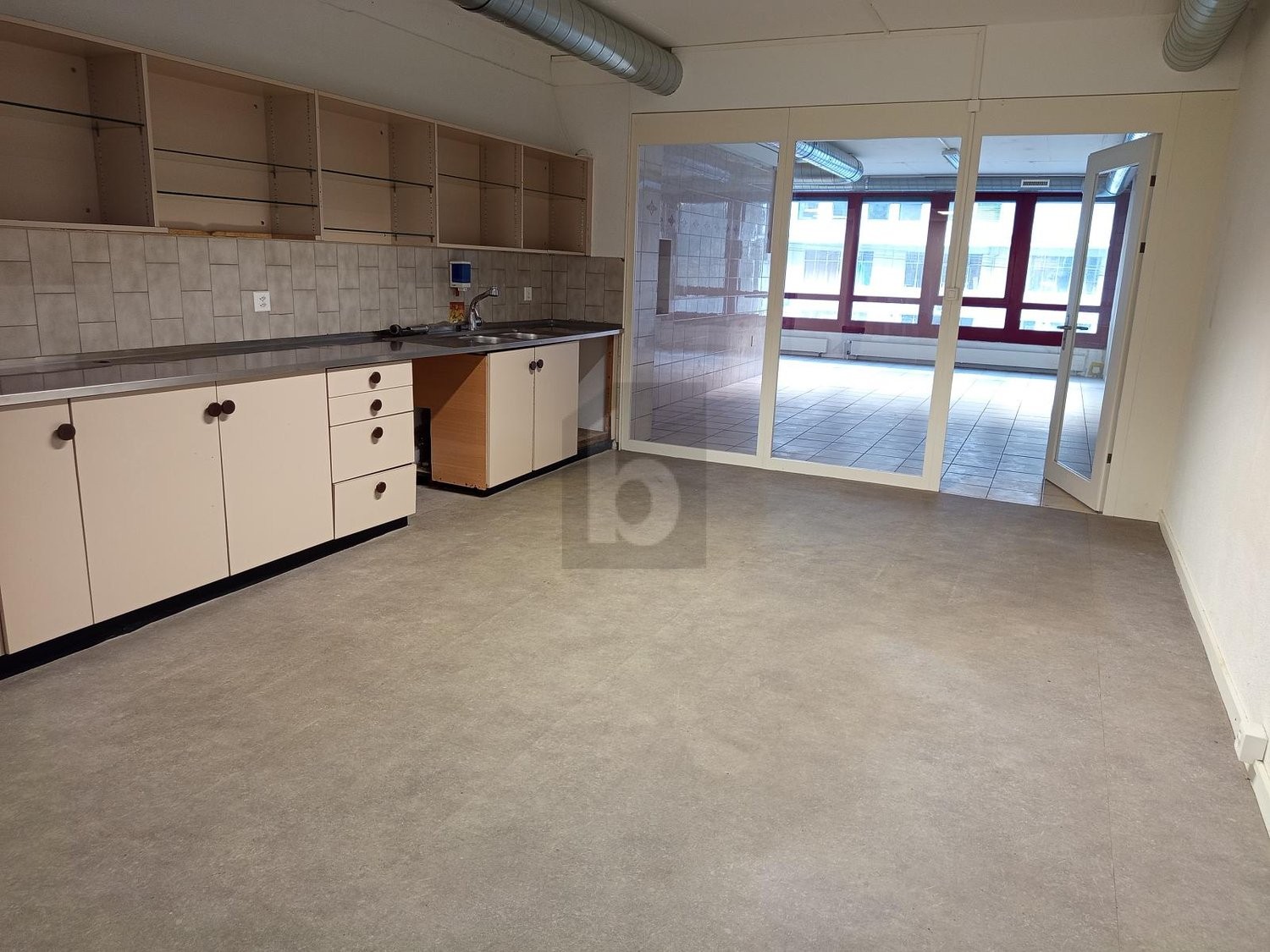 245m² Büro