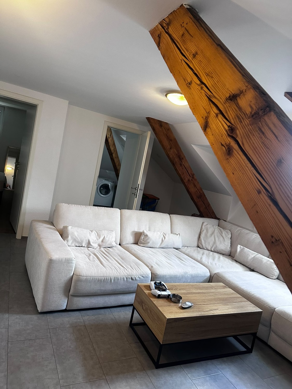 Appartamento mansardato di 2 ½ locali