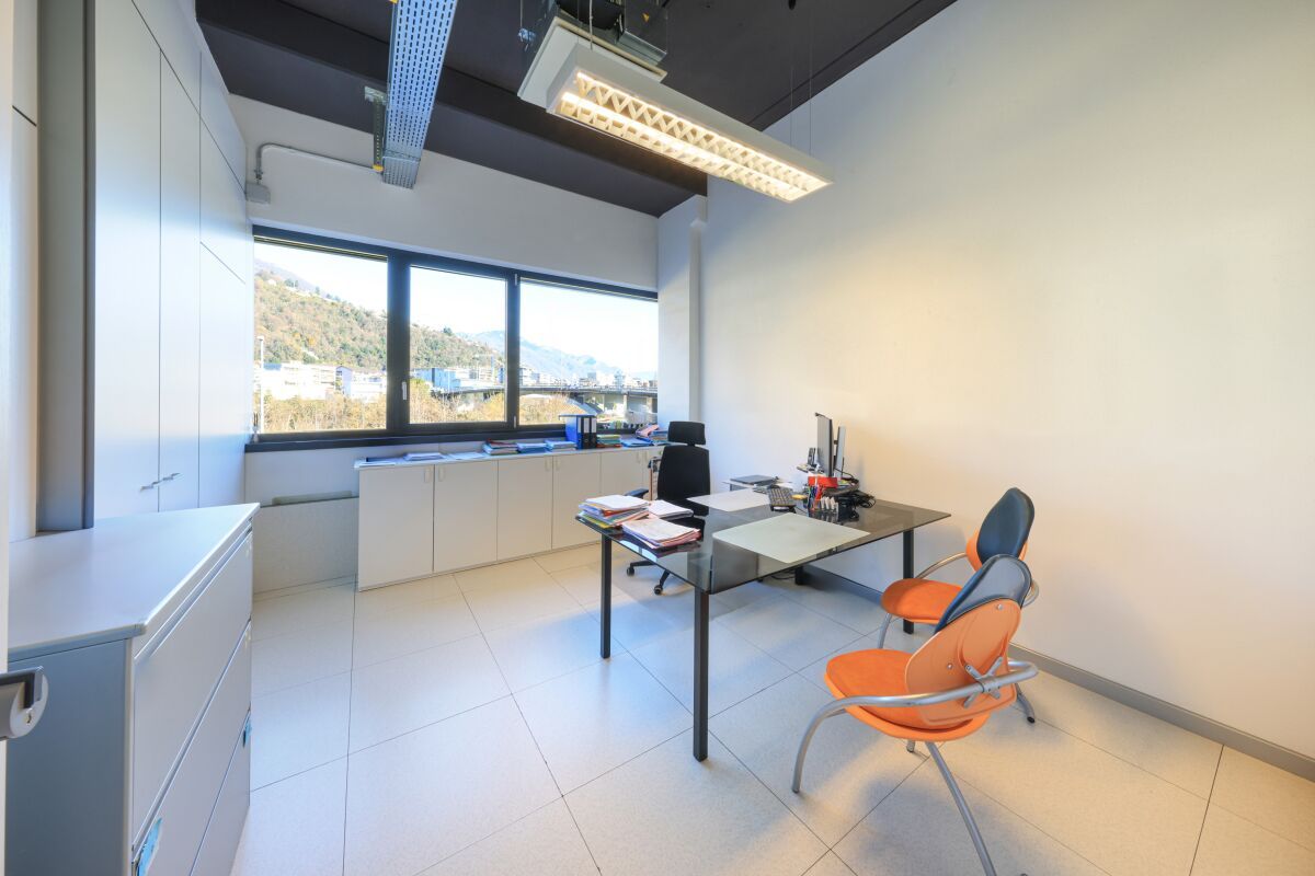 120m² commerciale