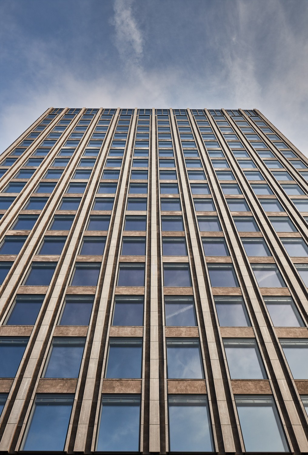 1456m² de bureaux