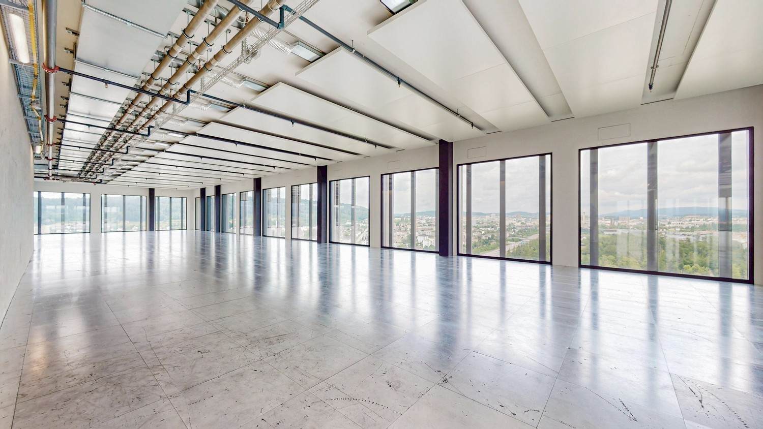 1456m² de bureaux