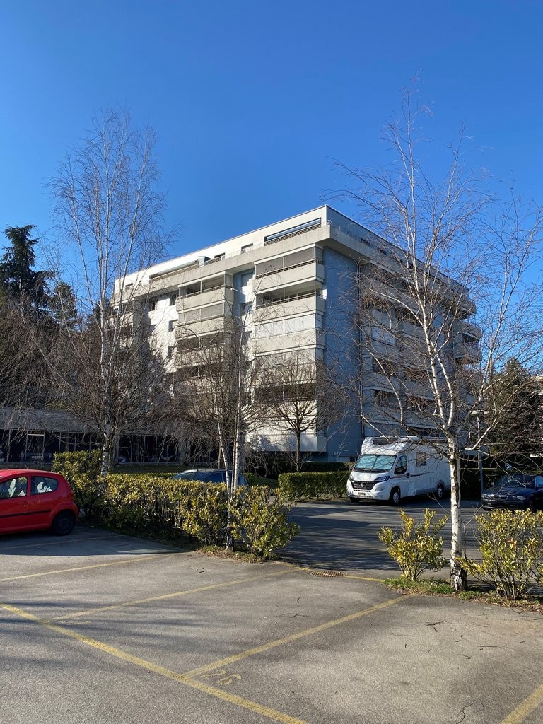 Posto auto interrato di 18m²