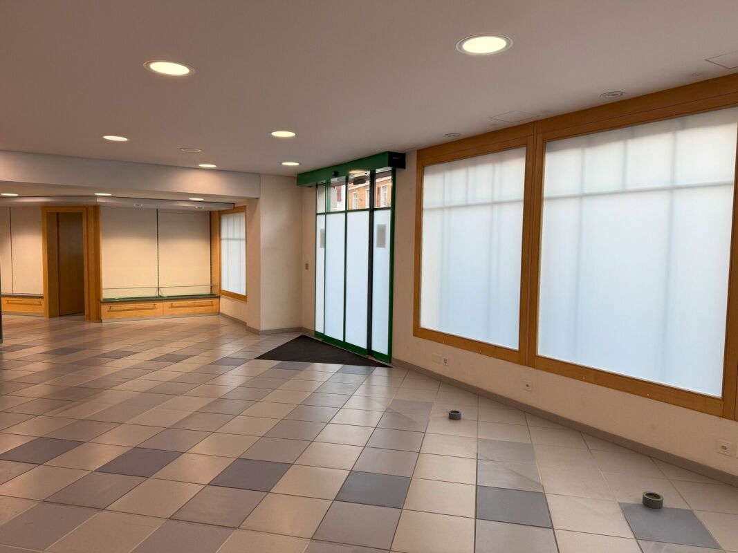 202m² commerciale