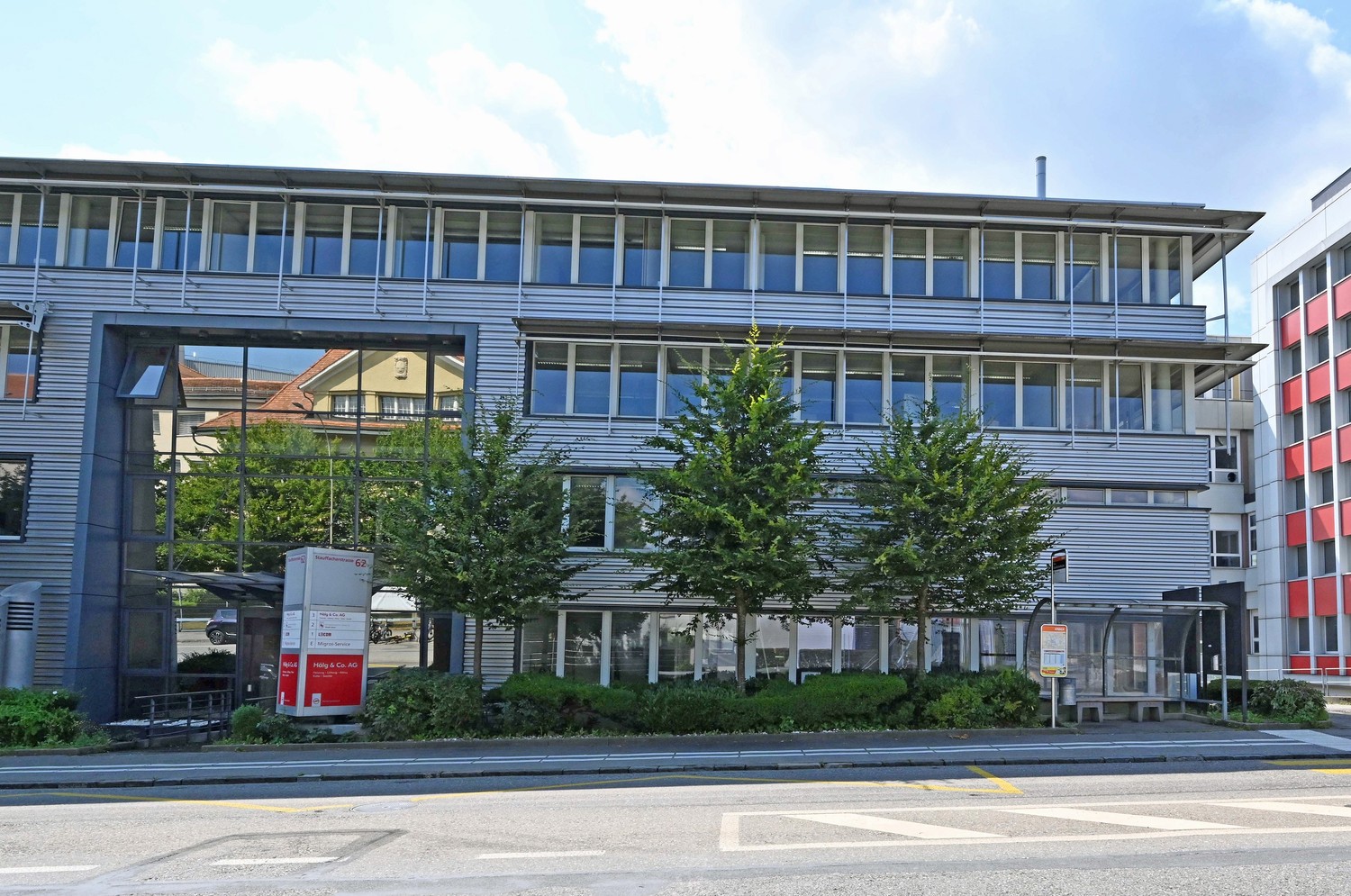 1150m² commercial