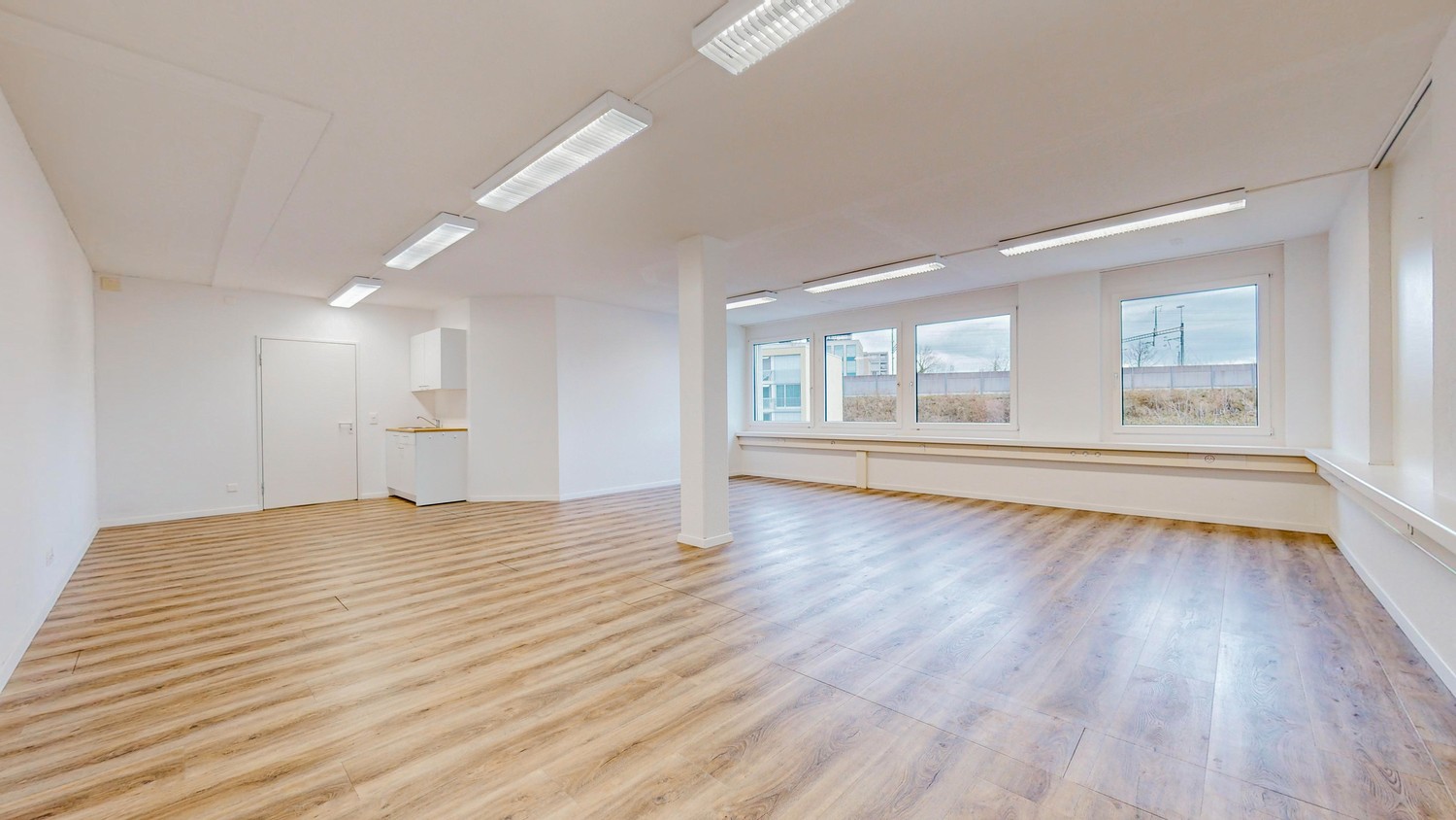 206m² commerciale