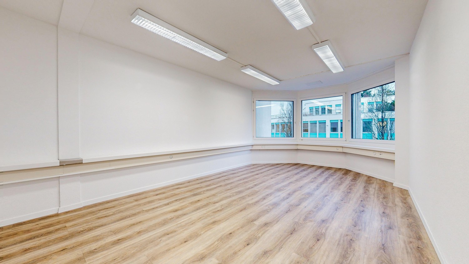 206m² commerciale