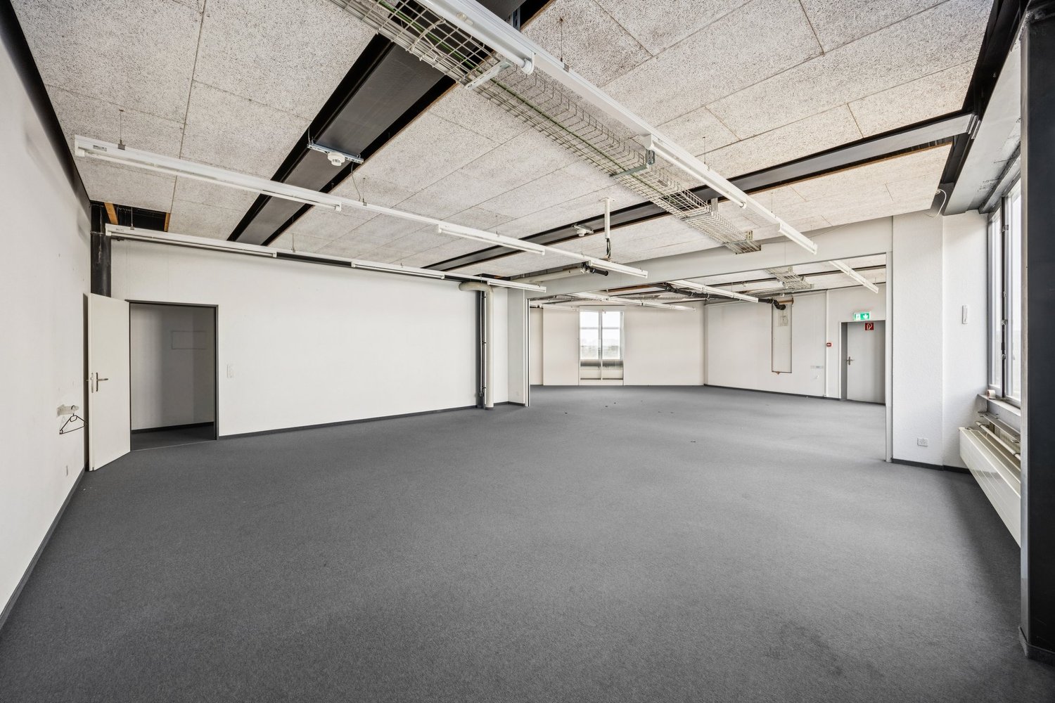 410m² commerciale