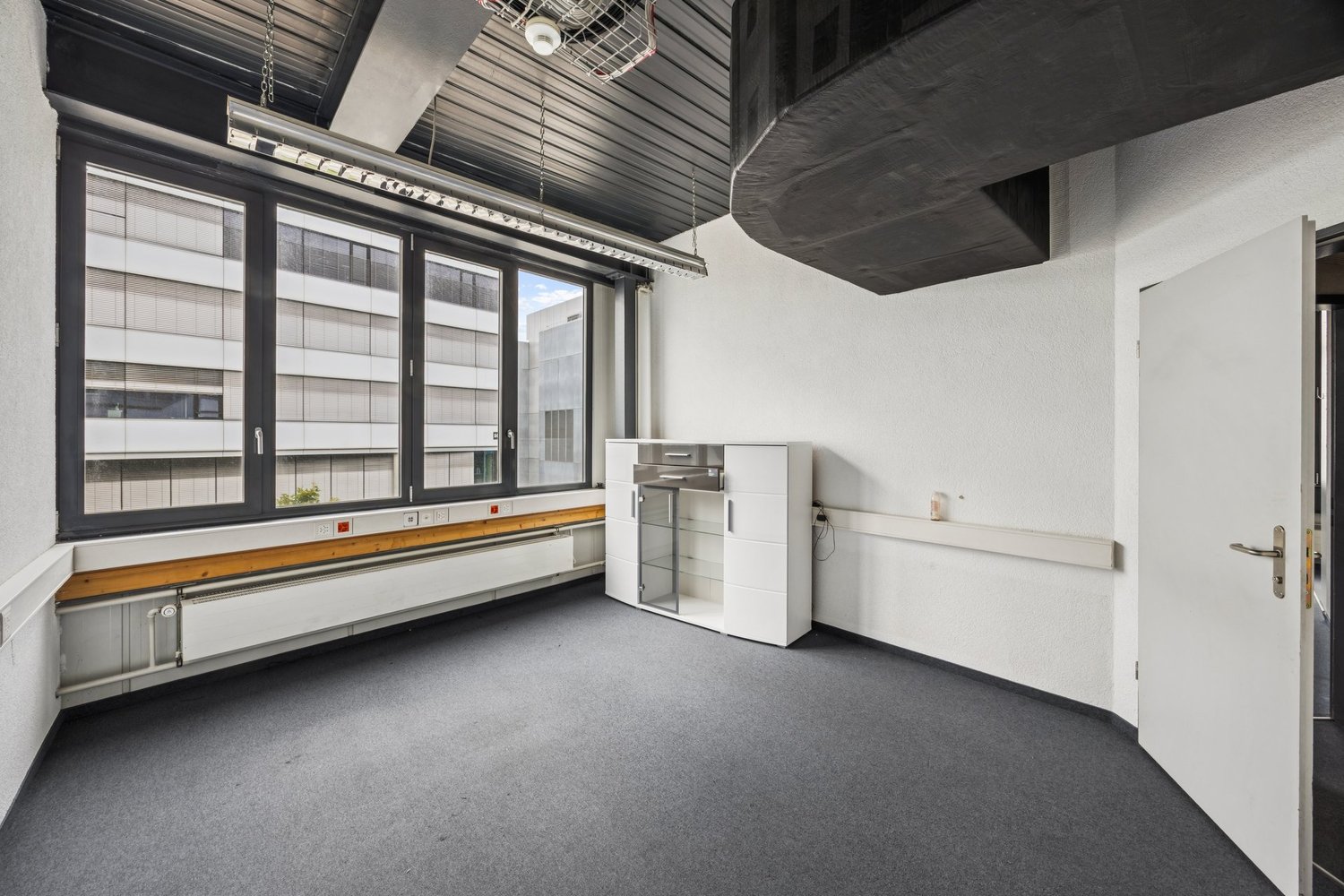 410m² commerciale