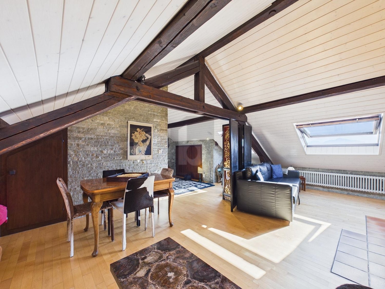 Möblierte 2 ½ Zimmer-Wohnung