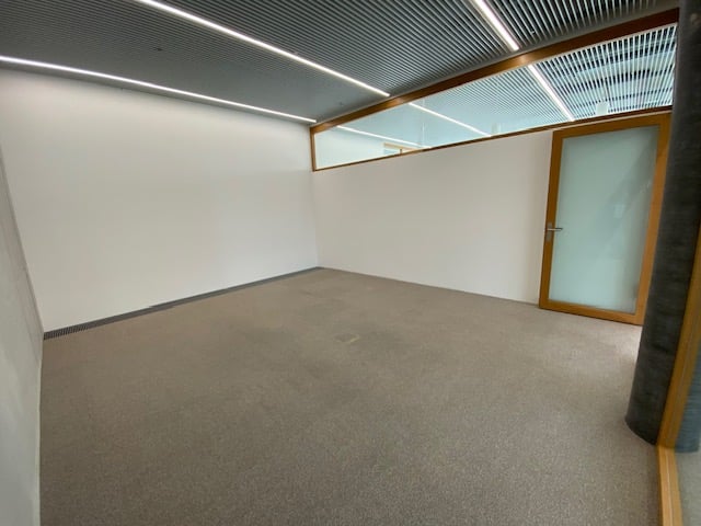 Bureau de 270m²