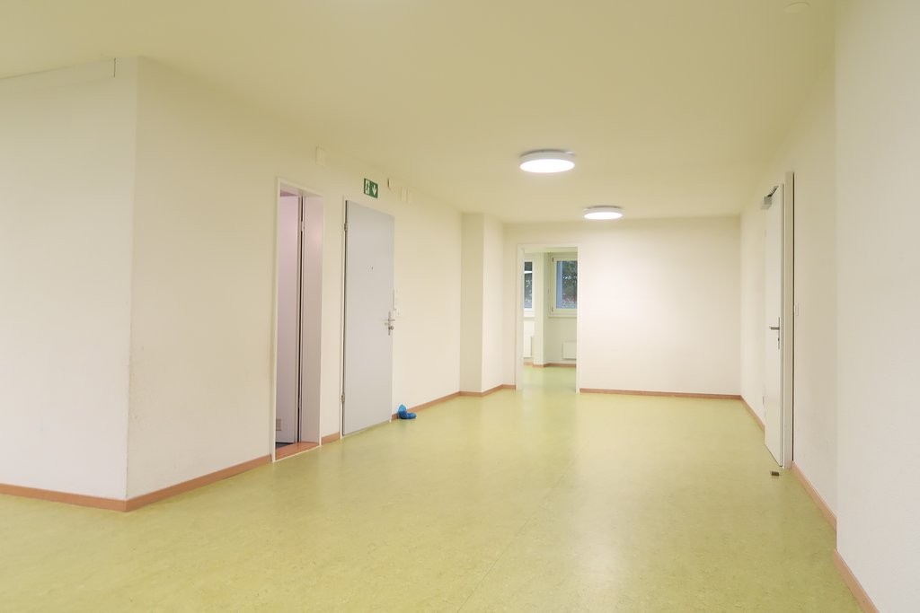 121m² office