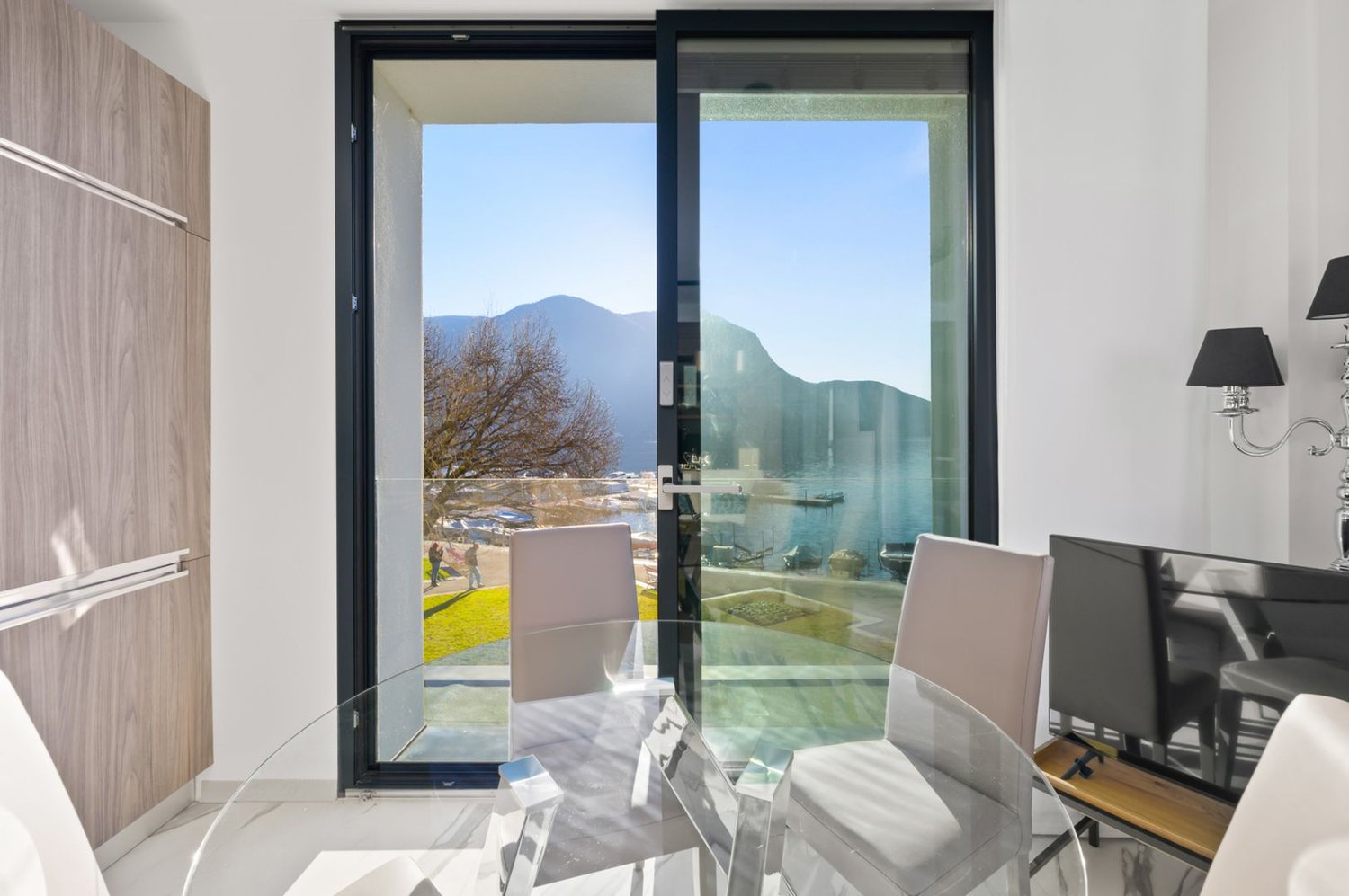 2 Zimmer möblierte Wohnung