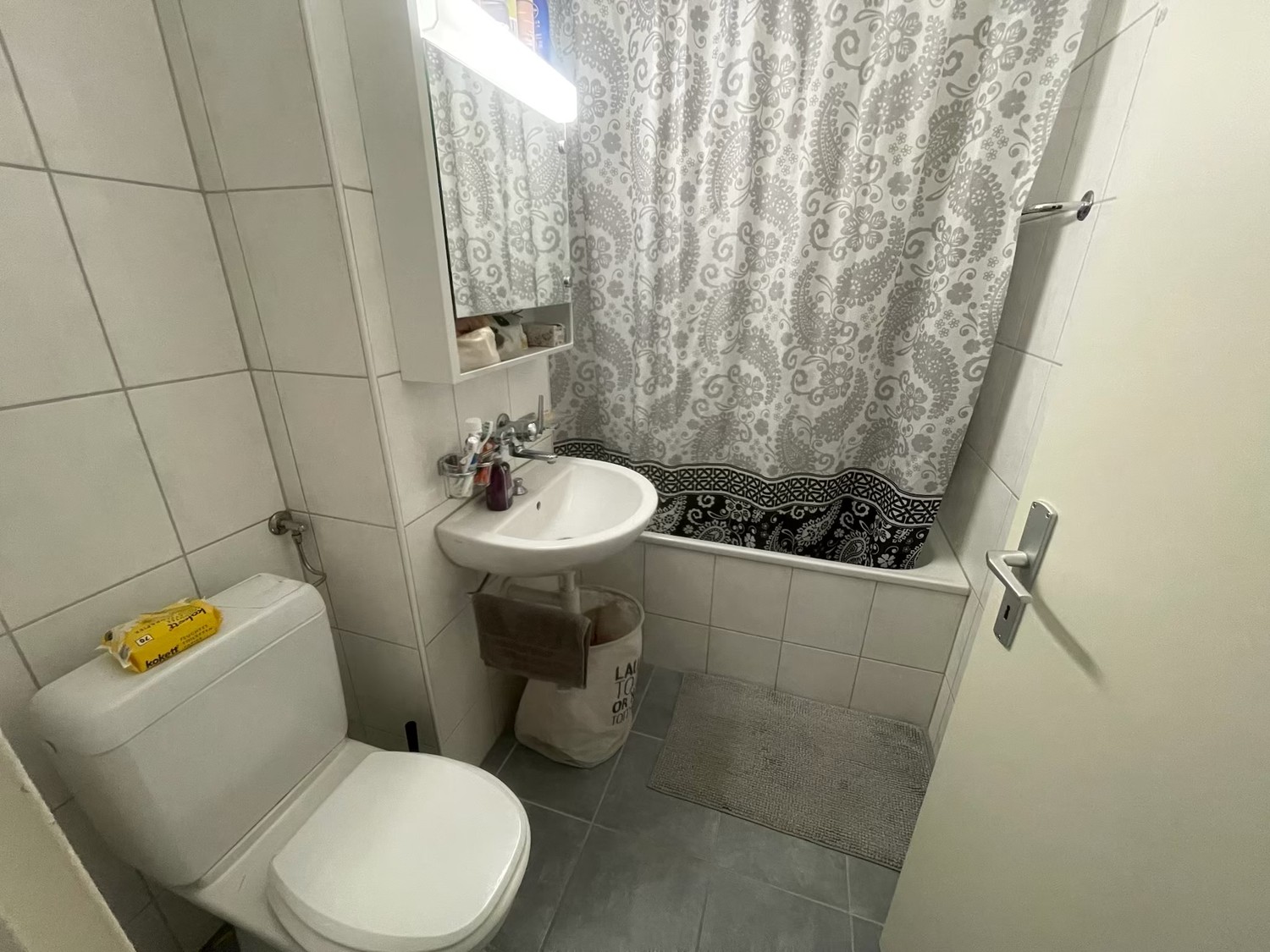 Zimmer in einer Wohngemeinschaft