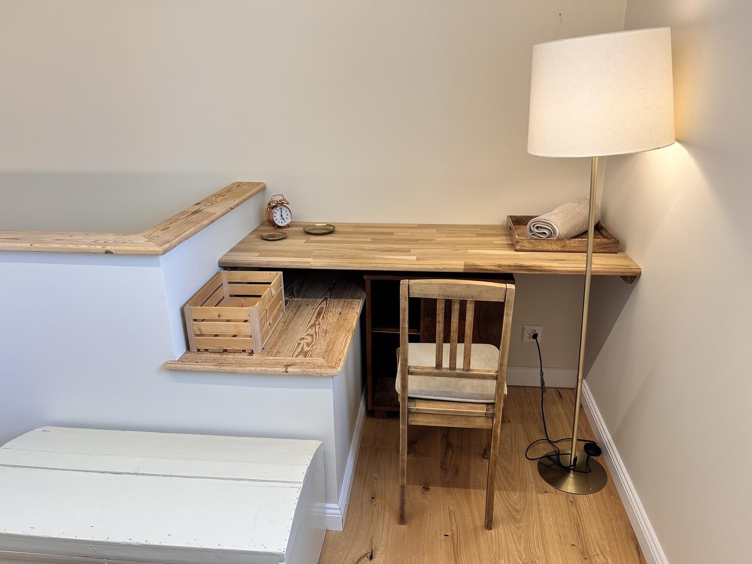 2 rooms single house
