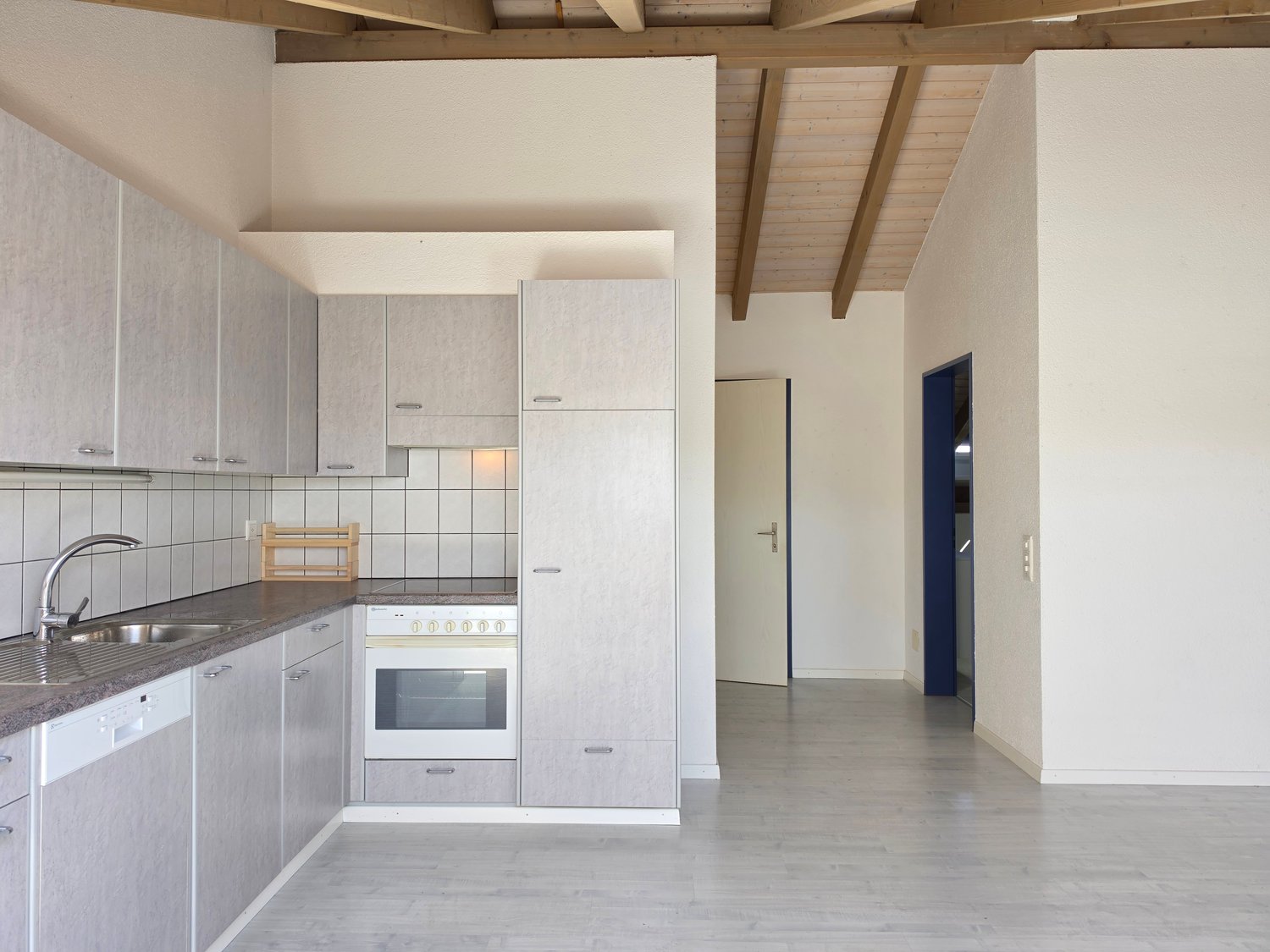 2 ½ room roof flat