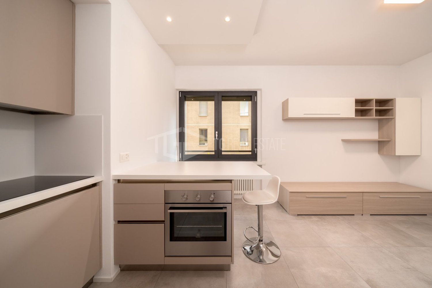 2 ½ Zimmer möblierte Wohnung