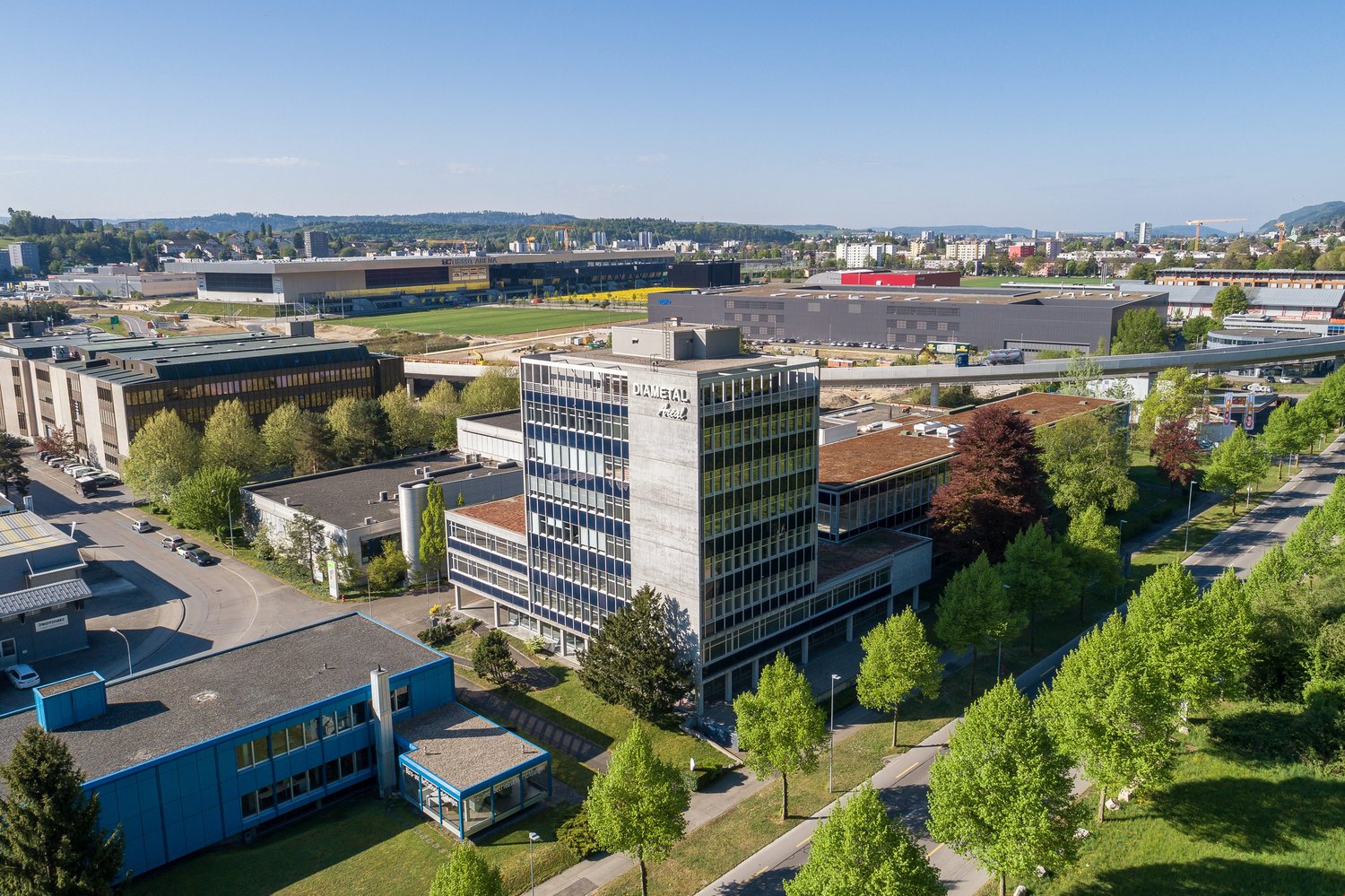 160m² office