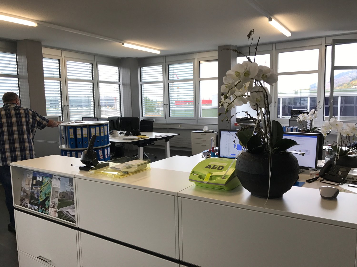 160m² office