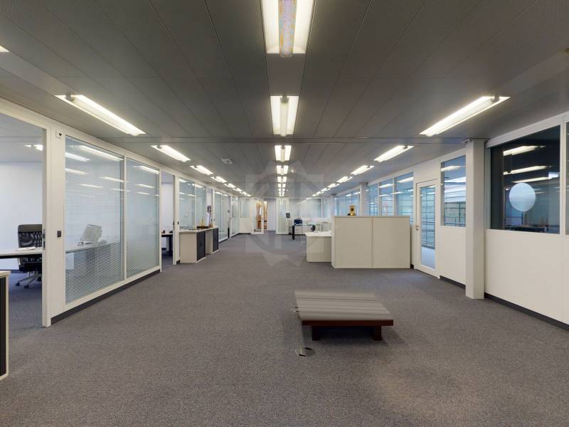 2810m² Industrieobjekt
