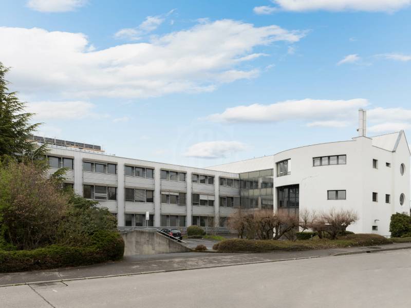 2810m² Industrieobjekt