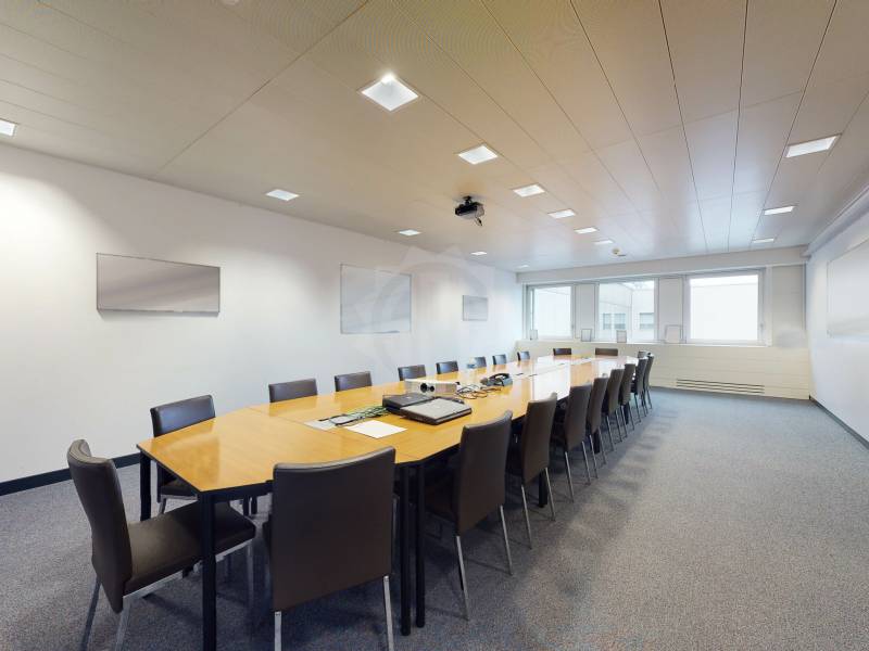 2810m² Industrieobjekt