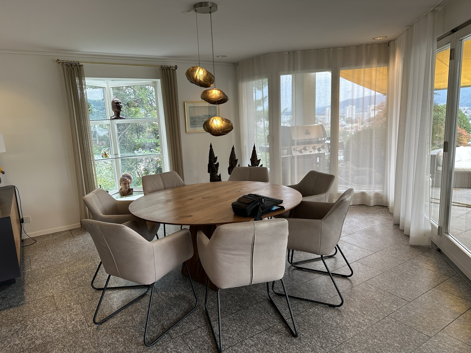 7 rooms terrace house