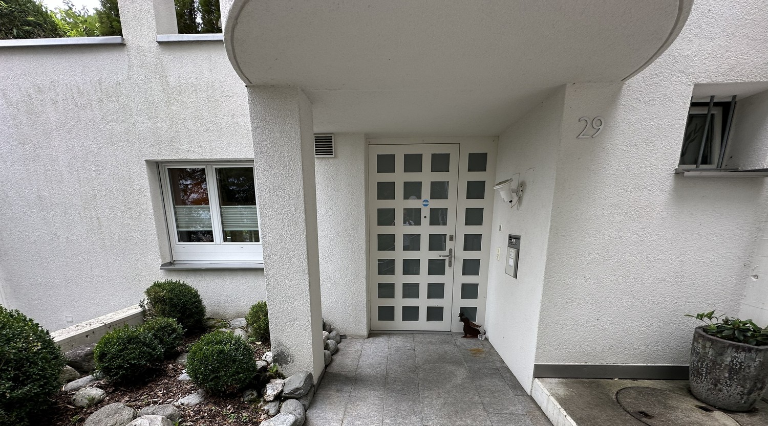 7 rooms terrace house