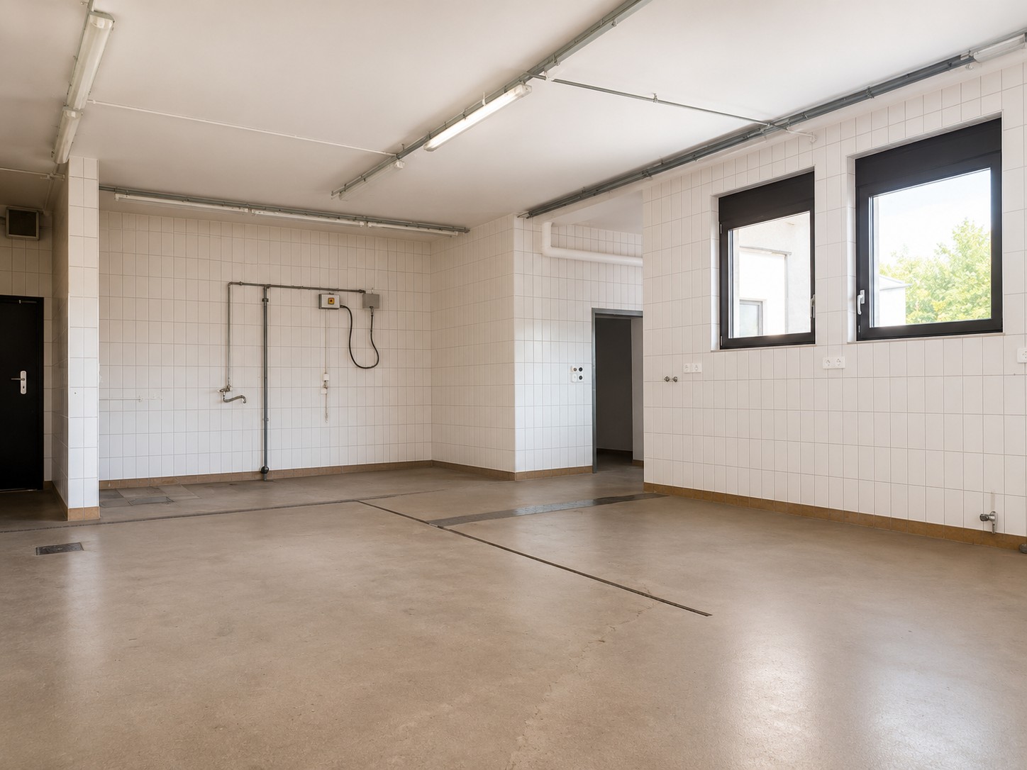 174m² commerciale